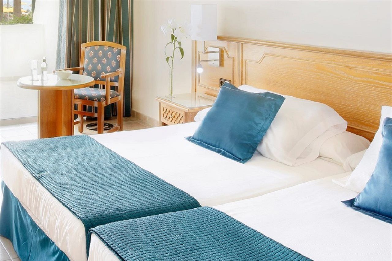 H10 Timanfaya Palace - Adults Only Коста Бланка Экстерьер фото